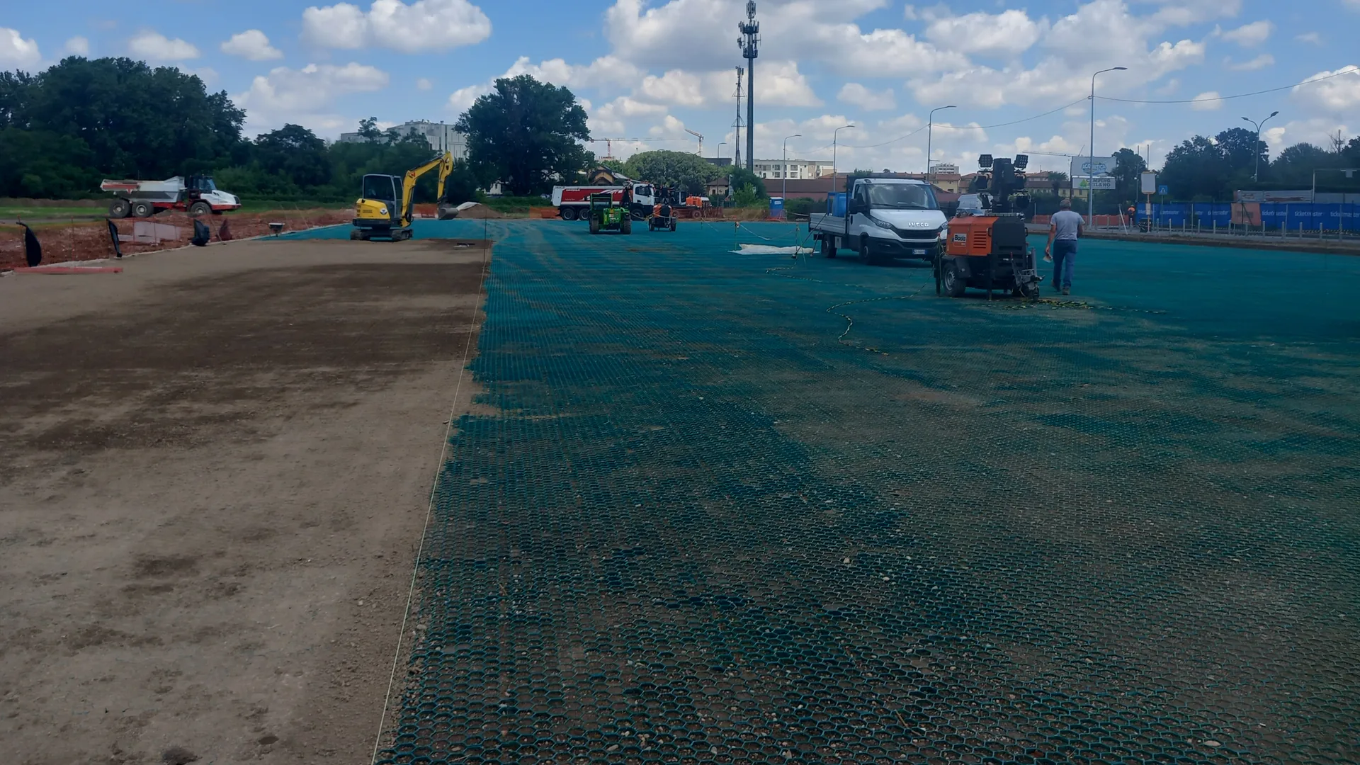 urbanizzazione Via Airaghi parcheggio dreno 5
